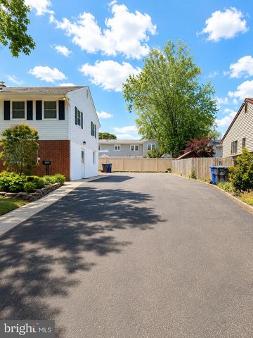 554 GOLD ST, Toms River, NJ 08753