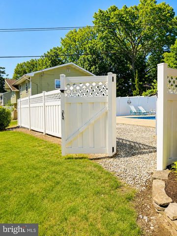554 GOLD ST, Toms River, NJ 08753