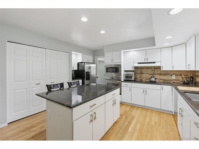 10885 E Crestline Pl, Englewood, CO 80111