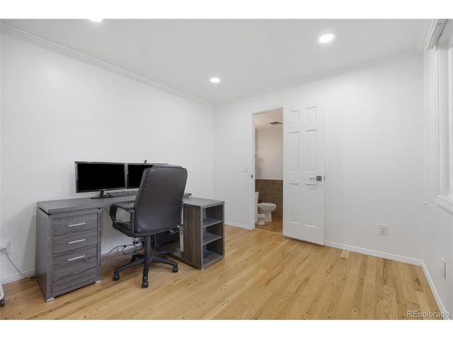 10885 E Crestline Pl, Englewood, CO 80111