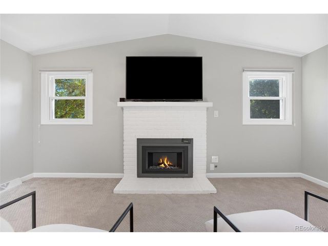 10885 E Crestline Pl, Englewood, CO 80111