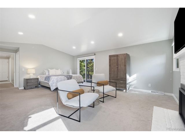 10885 E Crestline Pl, Englewood, CO 80111