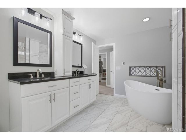 10885 E Crestline Pl, Englewood, CO 80111