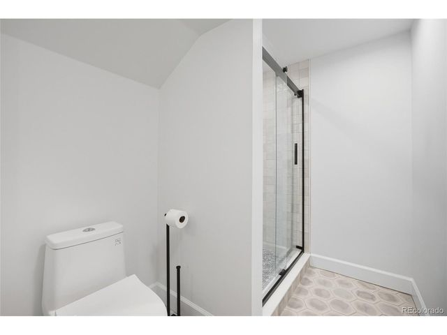 10885 E Crestline Pl, Englewood, CO 80111