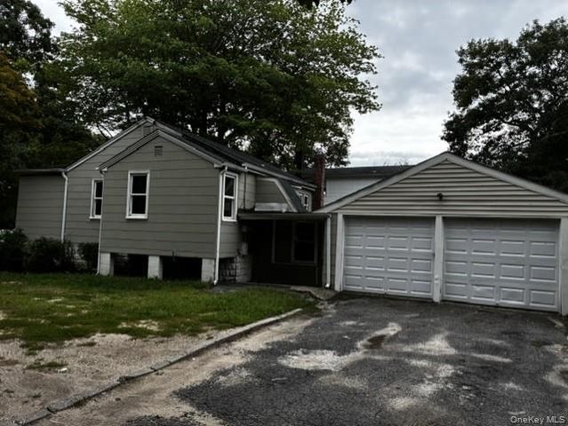 99 Central Avenue, Port Jefferson Station, NY 11776