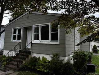 99 Central Avenue, Port Jefferson Station, NY 11776