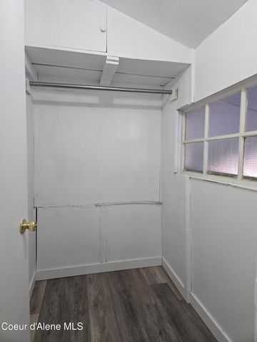 134 W Riverside Ave, Kellogg, ID 83837