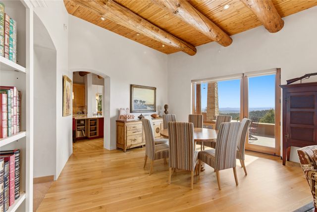 1008 S Summit Ridge, Santa Fe, NM 87501