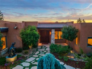 1008 S Summit Ridge, Santa Fe, NM 87501