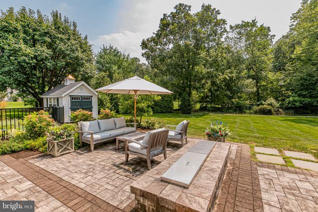 2 MORRIS DR, Princeton, NJ 08540