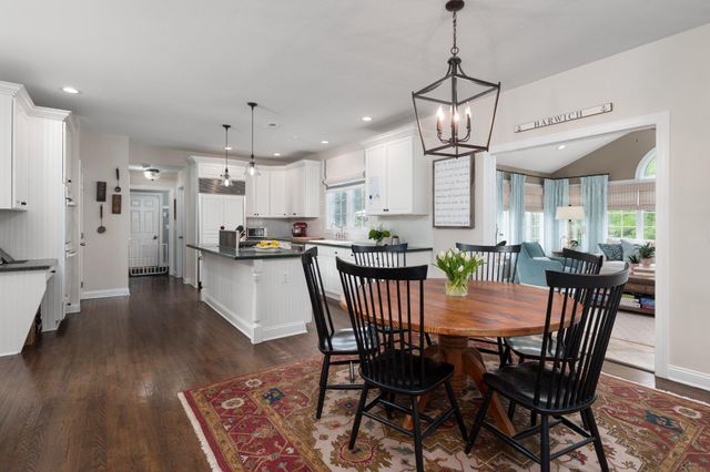 2 MORRIS DR, Princeton, NJ 08540