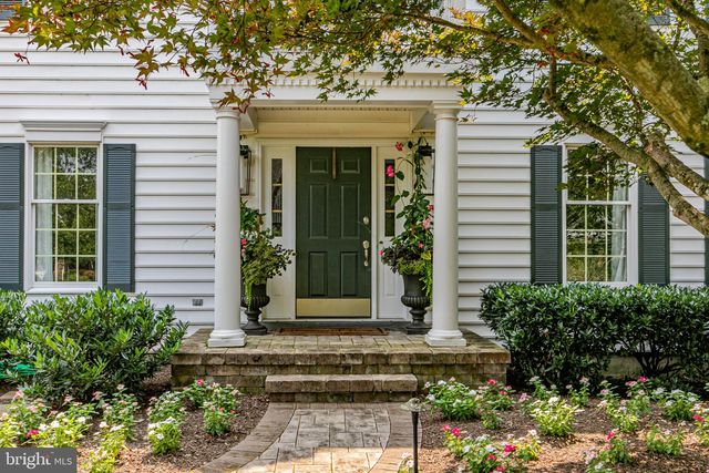 2 MORRIS DR, Princeton, NJ 08540