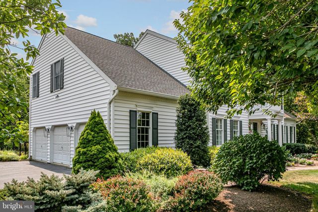 2 MORRIS DR, Princeton, NJ 08540