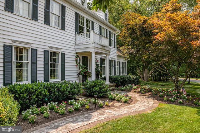 2 MORRIS DR, Princeton, NJ 08540