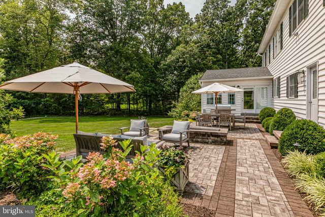 2 MORRIS DR, Princeton, NJ 08540