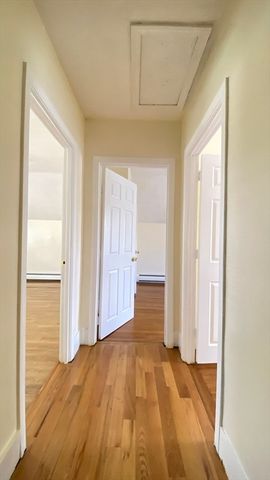 75 Plain St, Lowell, MA 01851