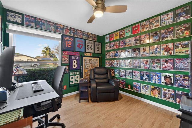 1506 Robinwood Avenue, Clovis, CA 93611