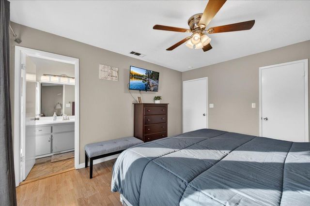 1506 Robinwood Avenue, Clovis, CA 93611