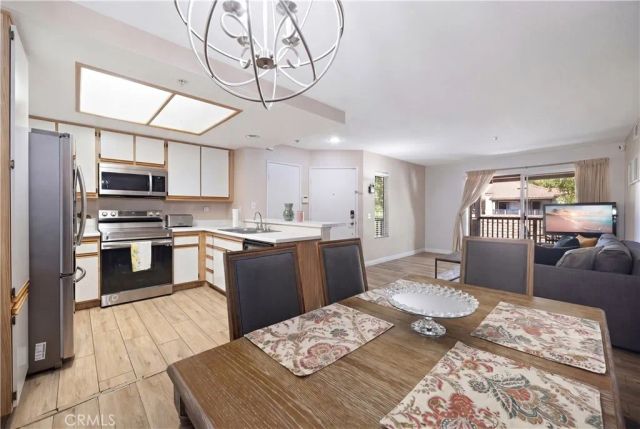 2800 Keller 239, Tustin, CA 92782