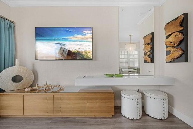 5092 Sunset Village Drive, Duck Key, FL 33050