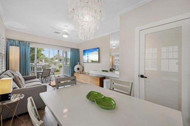 5092 Sunset Village Drive, Duck Key, FL 33050