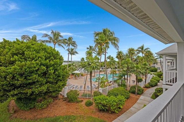 5092 Sunset Village Drive, Duck Key, FL 33050