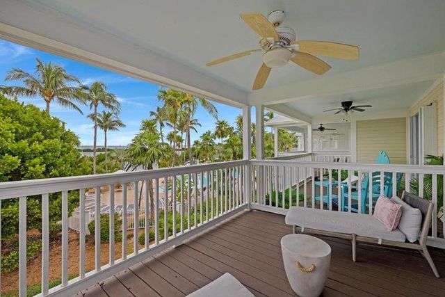 5092 Sunset Village Drive, Duck Key, FL 33050