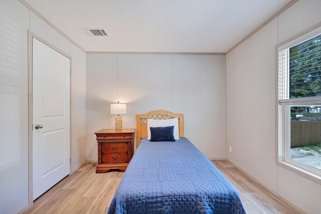 1044 Longpoint Road, Cross, SC 29436