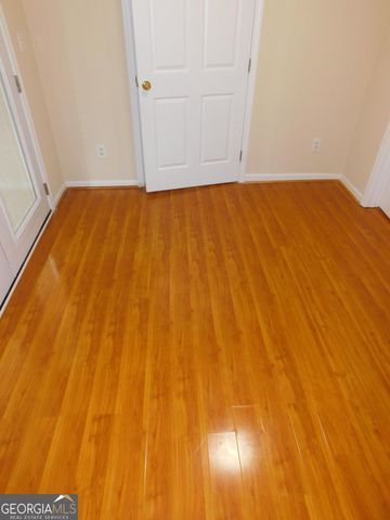 811 Kennesaw Drive, Forest Park, GA 30297