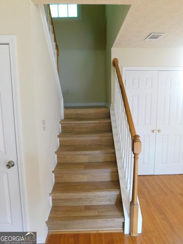 811 Kennesaw Drive, Forest Park, GA 30297