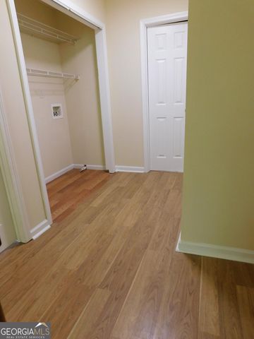 811 Kennesaw Drive, Forest Park, GA 30297