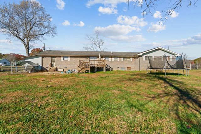 141 S Emerald Drive, Cohutta, GA 30710