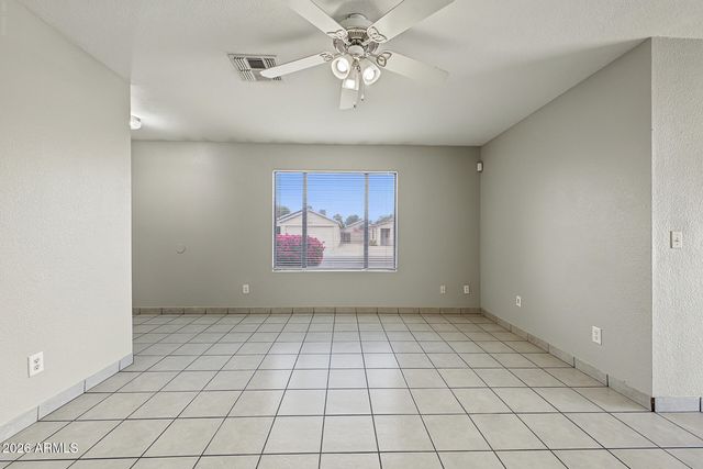 8507 W COLLEGE Drive, Phoenix, AZ 85037