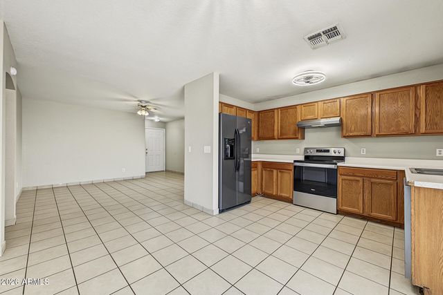 8507 W COLLEGE Drive, Phoenix, AZ 85037