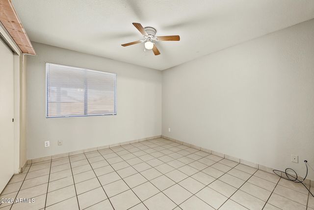 8507 W COLLEGE Drive, Phoenix, AZ 85037