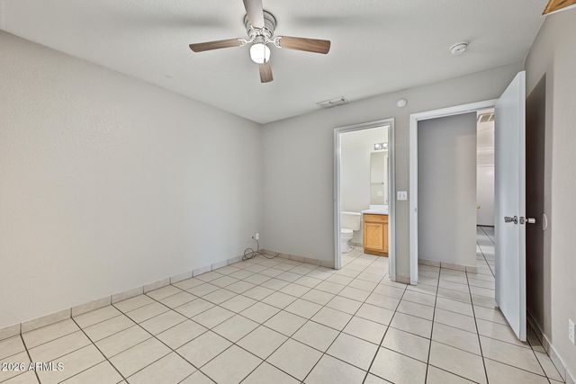8507 W COLLEGE Drive, Phoenix, AZ 85037