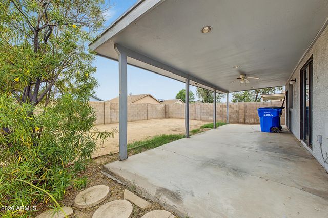 8507 W COLLEGE Drive, Phoenix, AZ 85037
