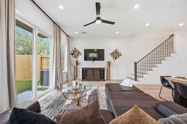 8102 Cannon Street A, Houston, TX 77051