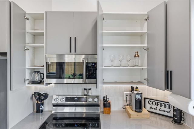 8102 Cannon Street A, Houston, TX 77051