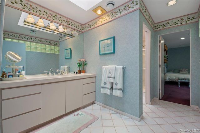 24 Emerson Road, Brookville, NY 11545