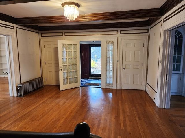 31 Buena Vista Plz, Springfield, MA 01108