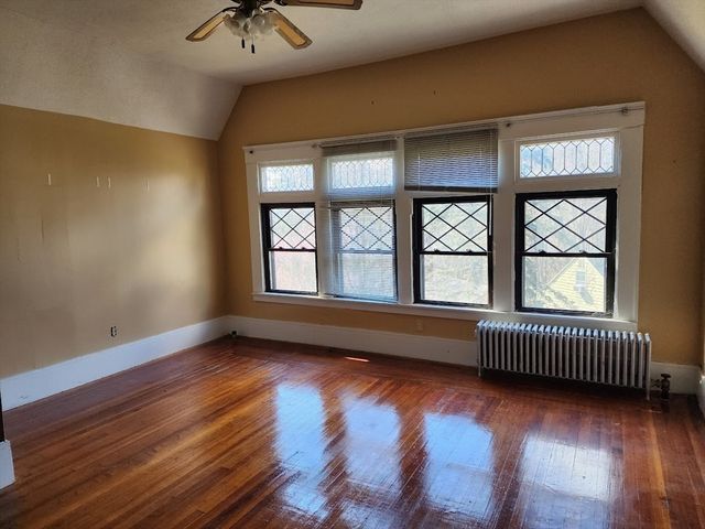 31 Buena Vista Plz, Springfield, MA 01108