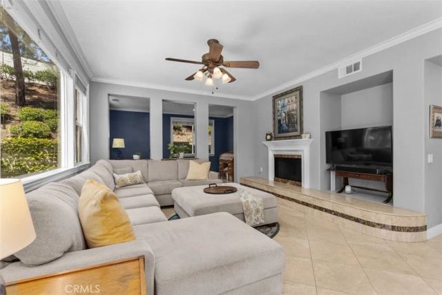 35 Edmonton Way, Rancho Santa Margarita, CA 92688