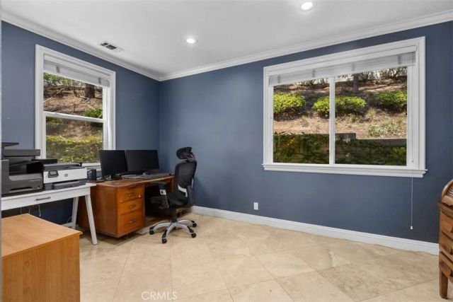 35 Edmonton Way, Rancho Santa Margarita, CA 92688