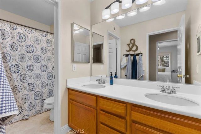 35 Edmonton Way, Rancho Santa Margarita, CA 92688