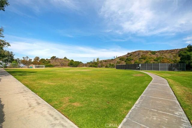 35 Edmonton Way, Rancho Santa Margarita, CA 92688