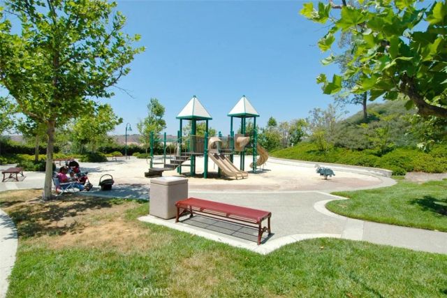 35 Edmonton Way, Rancho Santa Margarita, CA 92688