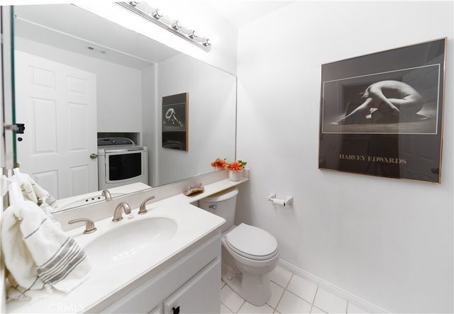4365 Mclaughlin 4, Los Angeles, CA 90066