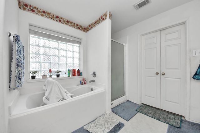 10003 Dakota Ridge Court, Houston, TX 77095
