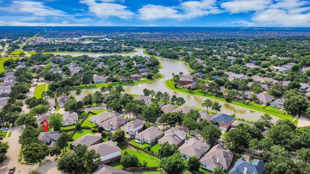 10003 Dakota Ridge Court, Houston, TX 77095